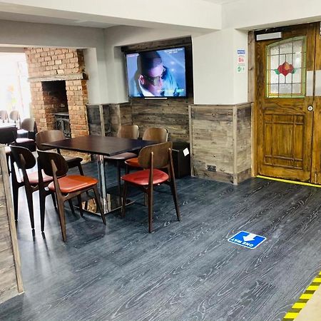 Fairways Lodge & Leisure Club Престуич Екстериор снимка