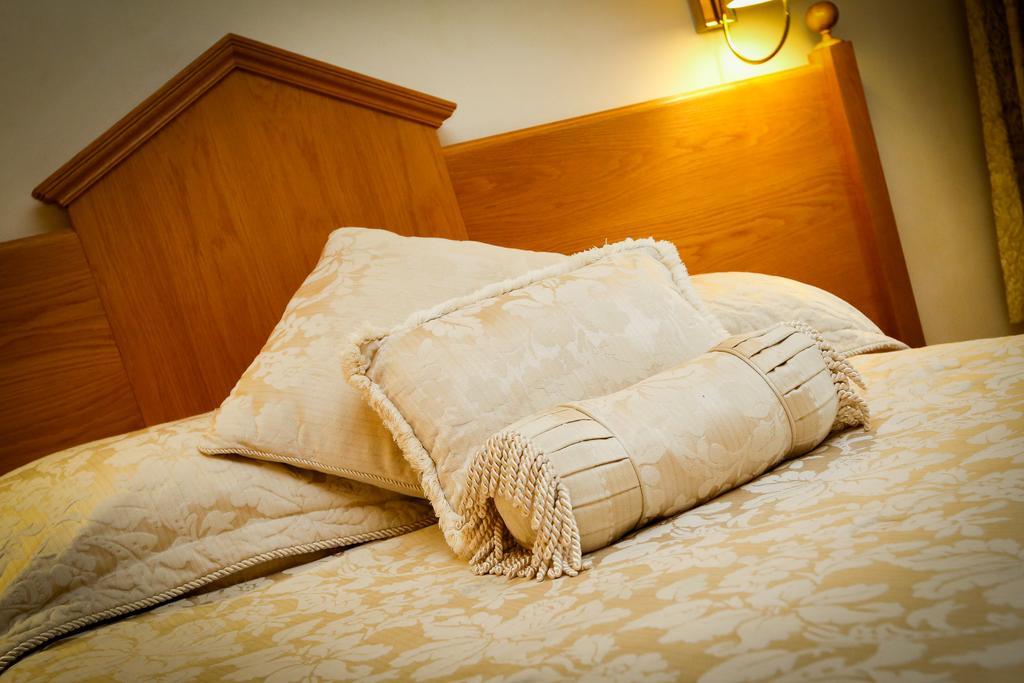 Fairways Lodge & Leisure Club Престуич Екстериор снимка