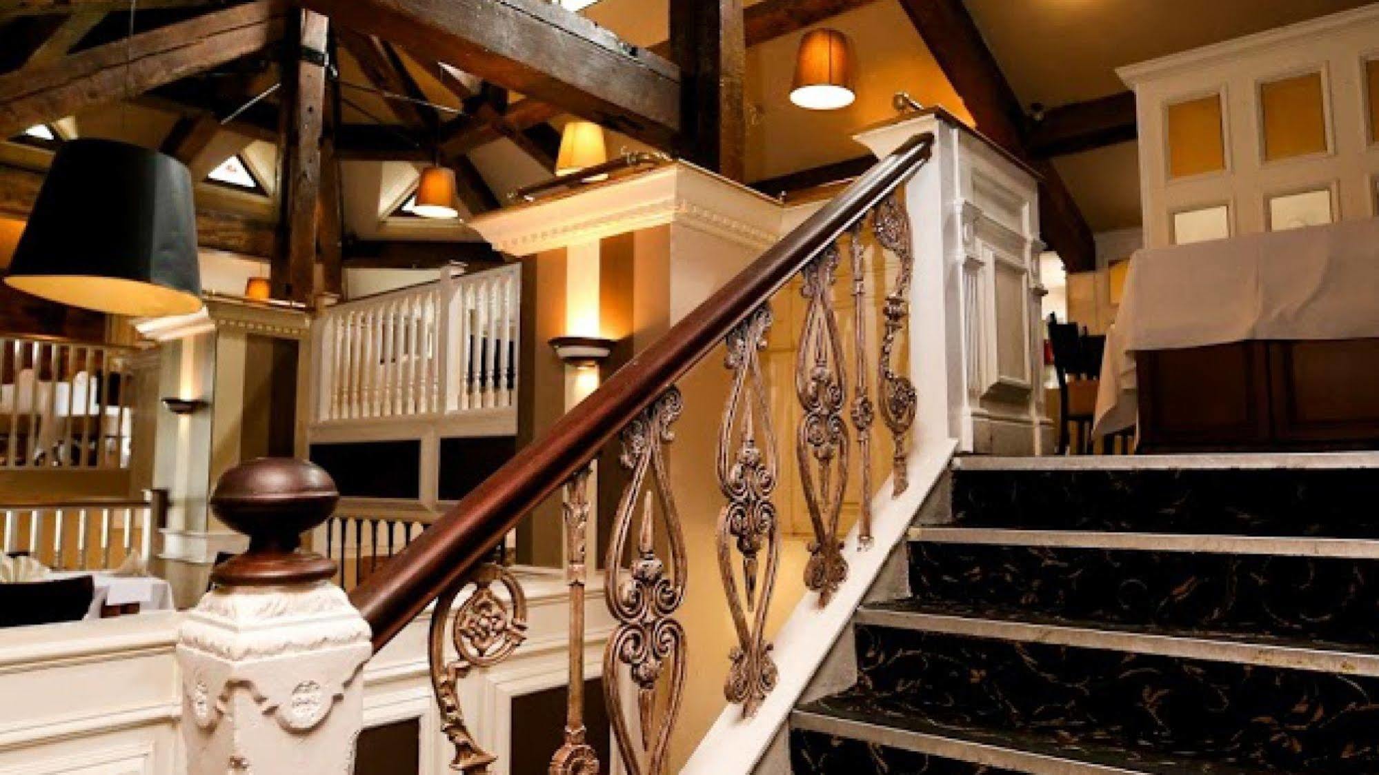 Fairways Lodge & Leisure Club Престуич Екстериор снимка